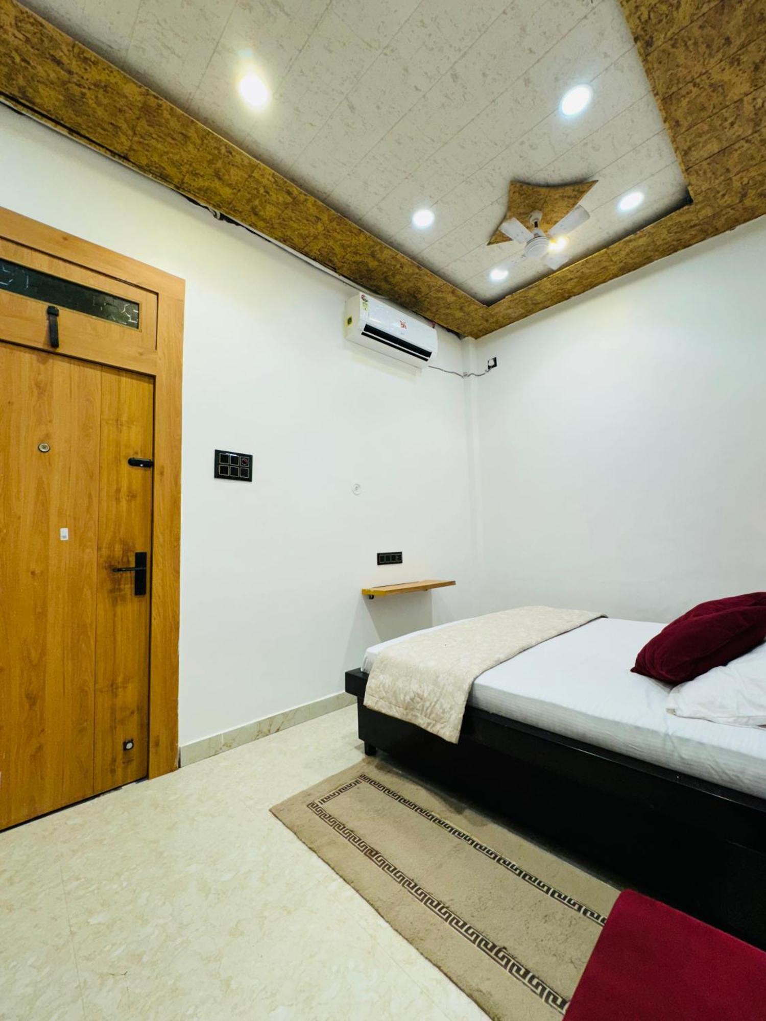 Aura Homestay Váránaszi Kültér fotó